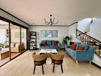 Venta de Casa en La Unión-San Juan, Cartago. RAH 26-2220