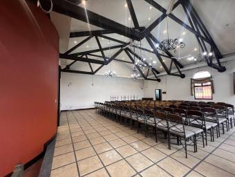 Venta edificio comercial con legado, parqueo y alto potencial #26-745 GS, $ 1,700,000, 10, Heredia, Heredia