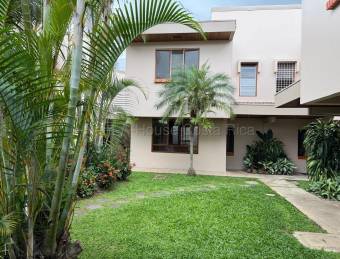 Casa en condominio exclusivo en Freses de Curridabat #26-2218 GS