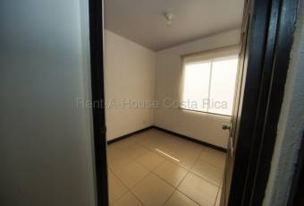 Casa en condominio con amenidades y diseño funcional #26-1655 GS