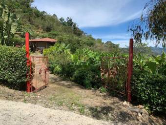 Venta de Lote en Agua Caliente, Cartago. RAH 26-2238