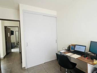 Venta de Casa en Ulloa-Heredia. RAH 25-810