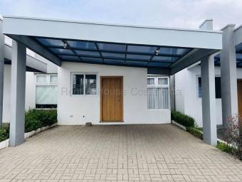 Venta de Casa en Ulloa-Heredia. RAH 25-810