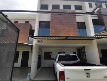 Casa nueva en condominio con seguridad en Moravia #25-992 GS