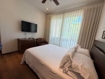 Apartamento de lujo en alquiler en Santa Ana con terraza privada #26-2132 GS