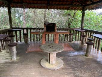 Venta de Cabaña en El Guarco-San Isidro. RAH 26-1774