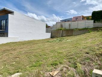LOTE EN PORPIEDAD EXCLUSIVA PRIVADA LA TURBINA CARTAGO