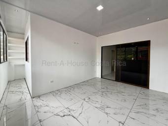 Venta de hermosa casa de 2 plantas y 4 habitaciones en San Felipe Alajuelita 26-2263