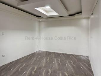 Venta de hermosa casa de 2 plantas y 4 habitaciones en San Felipe Alajuelita 26-2263