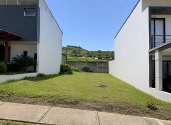 lote En condominio Sostenible Rivera del Irazu