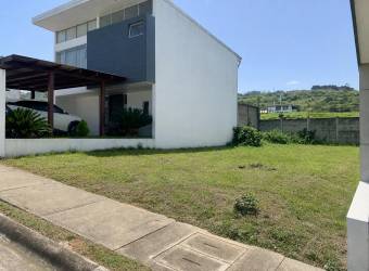 lote En condominio Sostenible Rivera del Irazu