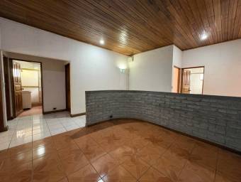 Venta de Casa en Escazú, San José. RAH 26-1099 Venta de Casa en Escazú, San José. RAH 26-1099