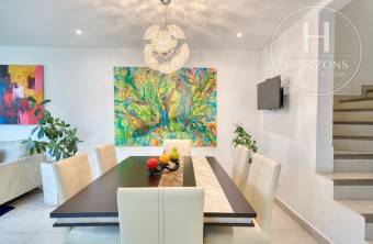 Casa en Venta en Condominio La Estefana en Sabanilla 3 Habitaciones más Mezzanine y Vista 