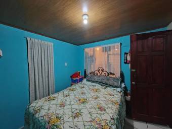 Venta de 4 Apartamentos en San Antonio de Alajuela. Venta de 4 Apartamentos en San Antonio de Alajuela.