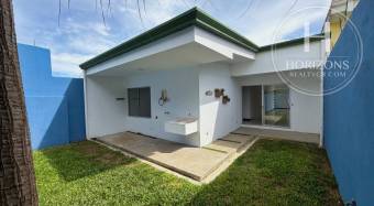 Casa en Venta en Condominio Lomas de Montes de Oca en Sabanilla 3 Habitaciones y Mezzanine