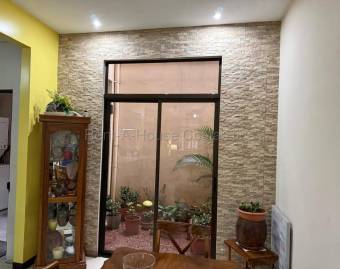 Venta de Casa en La Unión-San Diego. RAH 26-2224