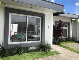 Venta de Casa en Ulloa-Heredia. RAH 25-810