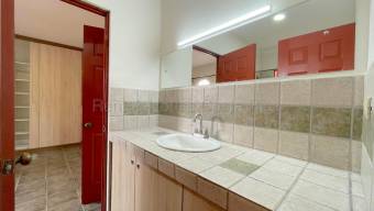 Alquiler de Apartamento en Santa Ana. RAH 26-2231