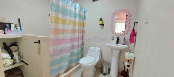 Venta propiedad con apartamento, doble acceso y gran potencial #26-2236 GS