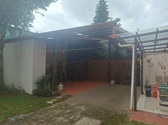 Linda casa en residencial en Granadilla