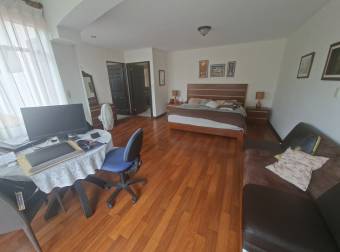 Linda casa en residencial en Granadilla