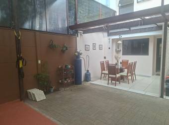 Linda casa en residencial en Granadilla