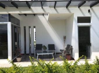 Casa moderna para alquiler en Turrúcares, Alajuela