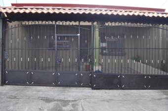 Venta de Casa en Alajuela - Alajuela #18-365