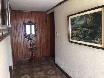 Alquiler de Apartamento en Montes de Oca - San Pedro #19-873