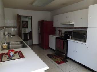 Alquiler apartamento  Laureles Escazu     MT 19-466