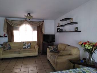 V#171 Espaciosa Casa en Venta/San Rafael-Alajuela