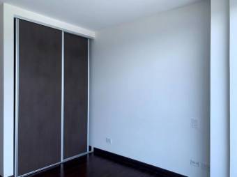 se alquila lujoso apartamento en paseo colon  san jose 20-1568