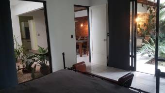 V#211 Venta Casa con Locales Comerciales / Alajuela