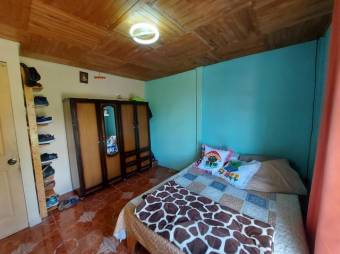 MLS-21-2207 VENTA CASA DESAMPARADOS CARTAGO 