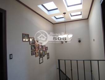 Casa en condominio Lares Belén Heredia #1635