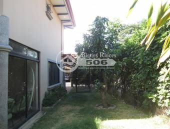 Casa en condominio Lares Belén Heredia #1635