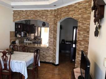 MLS-21-2418 VENTA CASA SAN FRANCISCO HEREDIA 