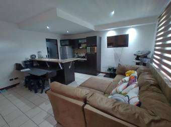 MLS-21-2481 VENTA APARTAMENTO 