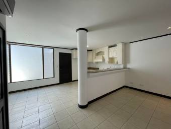 Se vende casa en Santa Ana, excelente condominio, 21-1724