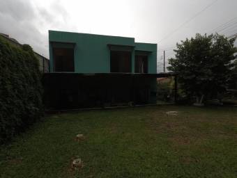  Se vende linda casa esquinera en Santa Ana,21-2569