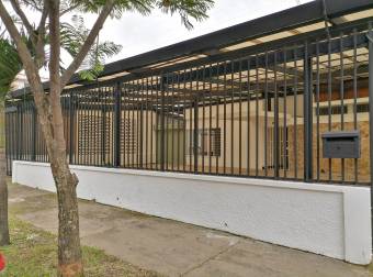 VENTA O ALQUILER DE CASA EN BARRIO FRANCISCO PERALTA