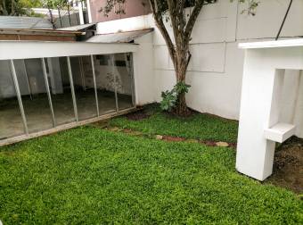 VENTA O ALQUILER DE CASA EN BARRIO FRANCISCO PERALTA