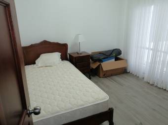 Apartamento en alquiler amoblado en Tibás, Llorente. Codigo #4229578