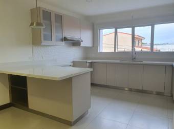 V#464 Hermoso Apartamento en Alquiler en Residencial/Cartago-Oreamuno.