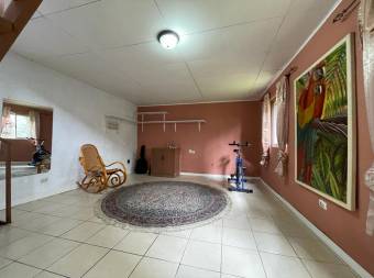 VENTA DE HERMOSA CASA EN SANTO DOMINGO DE HEREDIA