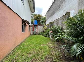 VENTA DE HERMOSA CASA EN SANTO DOMINGO DE HEREDIA