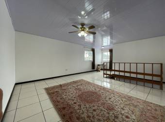 VENTA DE HERMOSA CASA EN SANTO DOMINGO DE HEREDIA