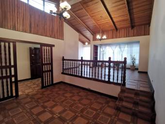 Casa en Venta en Moravia, San José. RAH 21-2527