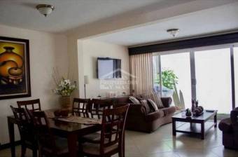 SE VENDE CASA EN CONDOMINIO EN SAN FRANCISCO DE HEREDIA 