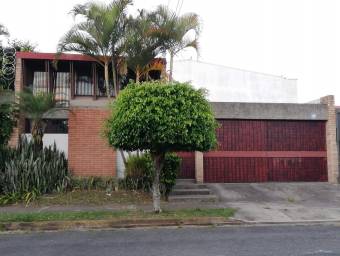 Casa en venta en Sabana, San José. RAH 22-339